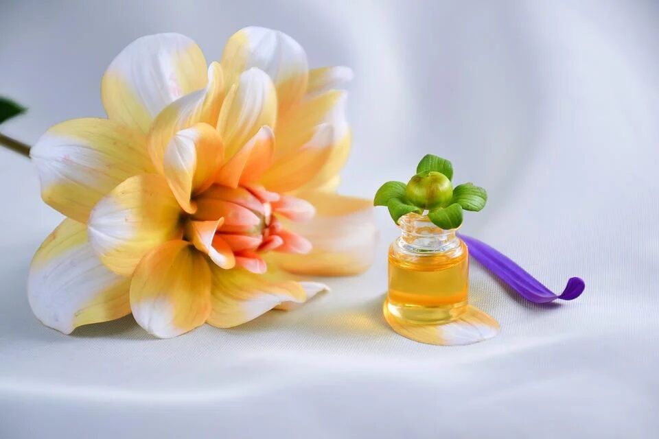 A parfüm aromaterápiás szer